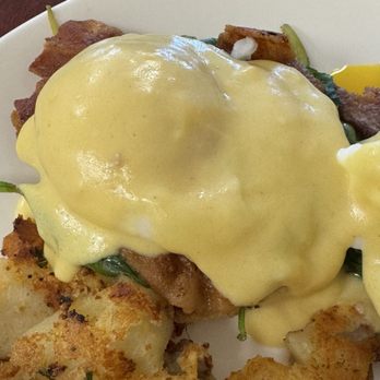 Scrambled Eggs Cafe - California Benedict - fantastic - Cafes Near Me - Simi Valley, California Scrambled Eggs Cafe - California Benedict - fantastic - Cafes Near Me - Simi Valley, California