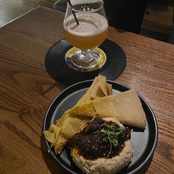 APT 4B - Oxtail hummus - Lounges Near Me - Atlanta, Georgia APT 4B - Oxtail hummus - Lounges Near Me - Atlanta, Georgia