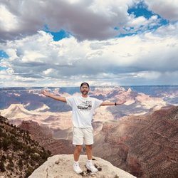 Grand Canyon National Park - We out here.
