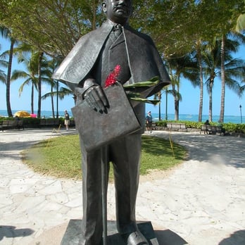 Prince Kuhio Statue - Public Art Near Me - Honolulu, Hawaii