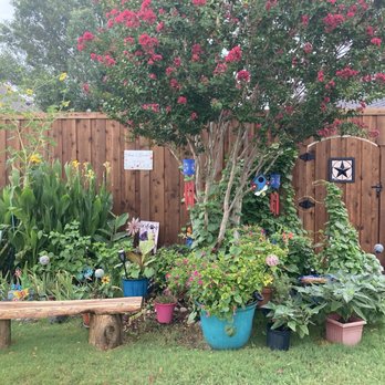 Bluebonnet Fences - Front yard and special gate inset of Texas Star - Fences & Gates Near Me - Flower Mound, Texas