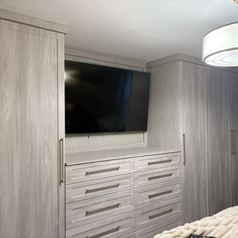 Chicagoland Custom Closets - Cabinetry Near Me - Skokie, Illinois Chicagoland Custom Closets - Cabinetry Near Me - Skokie, Illinois