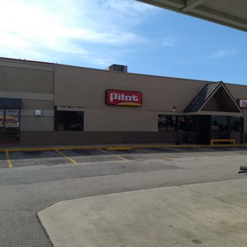 Pilot Travel Center - Exterior of Pilot Center - Gas Stations Near Me - Kenly, North Carolina