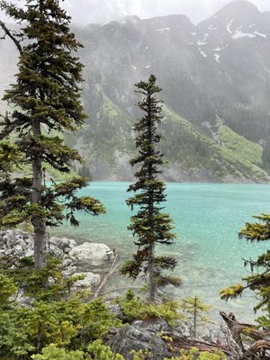 Joffre Lakes Park by null