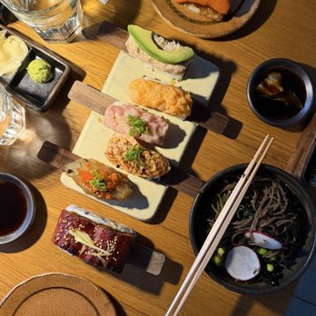 Sonmari - Amazing hand rolls - Sushi Bars Near Me - Los Angeles, California