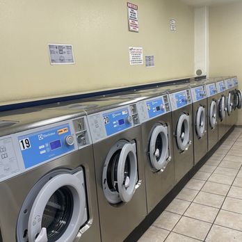 Laundromat Express Free Dry - New washer - Laundromat Near Me - Las Vegas, Nevada Laundromat Express Free Dry - New washer - Laundromat Near Me - Las Vegas, Nevada