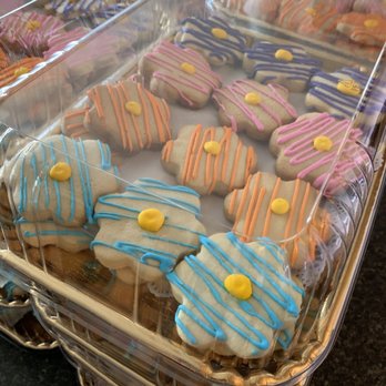 Bella Donna Special Events - Lots of them colourful cookies - Bakeries Near Me - Canoga Park, California Bella Donna Special Events - Lots of them colourful cookies - Bakeries Near Me - Canoga Park, California