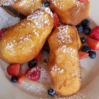 Raymond's - French toast - Comfort Food Near Me - Ridgewood, New Jersey Raymond's - French toast - Comfort Food Near Me - Ridgewood, New Jersey
