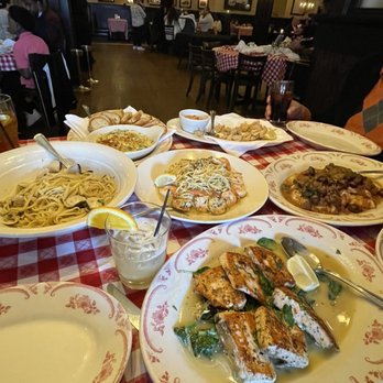 Maggiano's Little Italy - Salmon Lemon & Herb, Spinach & Artichoke al Forno, Chicken Marsala, Shrimp Scampi, and Calamari Fritté - Italian Near Me - Hackensack, New Jersey Maggiano's Little Italy - Salmon Lemon & Herb, Spinach & Artichoke al Forno, Chicken Marsala, Shrimp Scampi, and Calamari Fritté - Italian Near Me - Hackensack, New Jersey