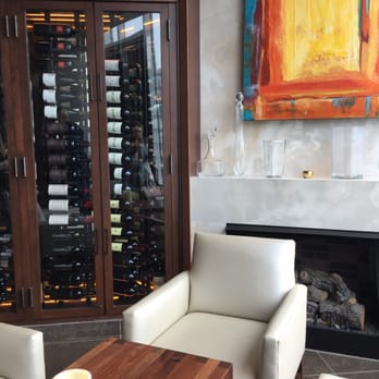 Ocean Prime - Corner - Seafood Near Me - Boston, Massachusetts