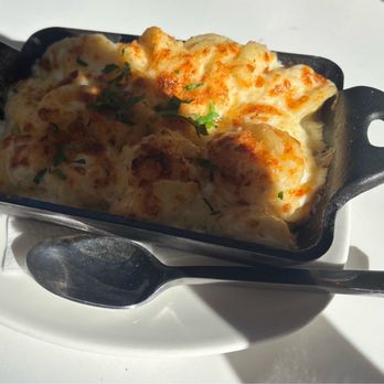 Cafeteria 15L - Mac and Cheese - Breakfast & Brunch Near Me - Sacramento, California Cafeteria 15L - Mac and Cheese - Breakfast & Brunch Near Me - Sacramento, California