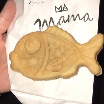 Mama - red bean filled sticky rice cake in the shape of a fish - Korean Near Me - New York, New York Mama - red bean filled sticky rice cake in the shape of a fish - Korean Near Me - New York, New York