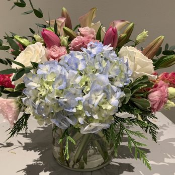 Lubliner Florist - Stunning arrangement! - Florists Near Me - Portland, Oregon