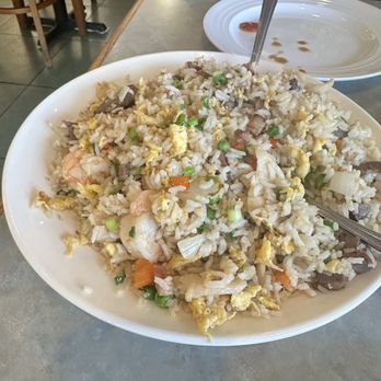 Bosco's Diner - American Near Me - Victorville, California