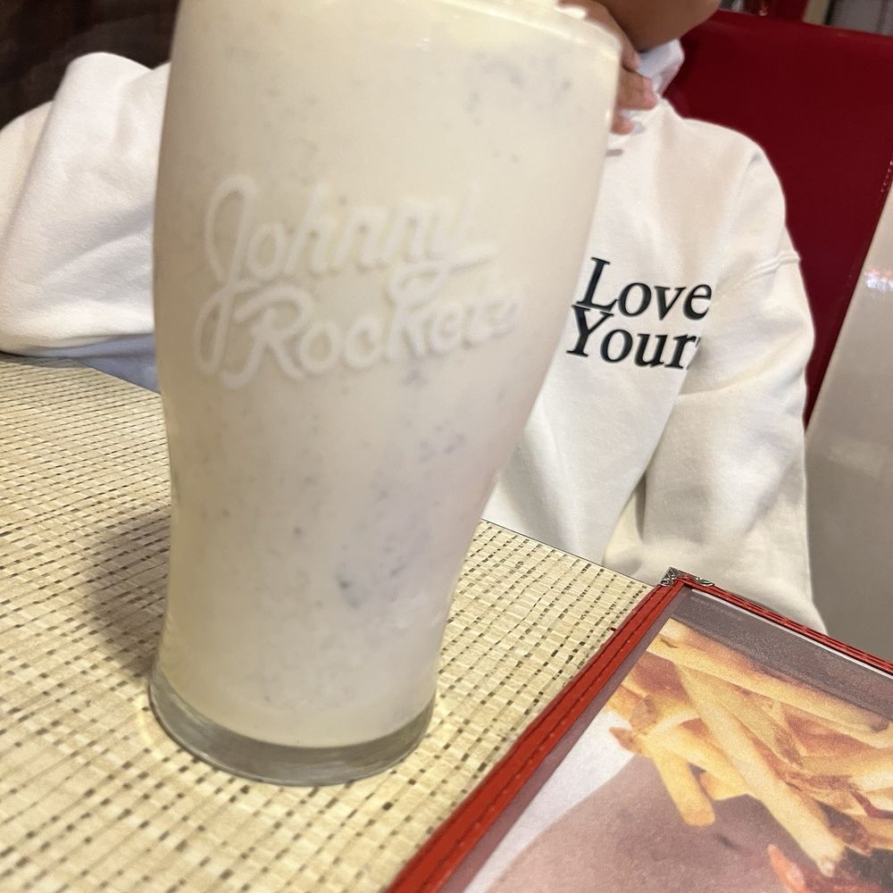 Oreo milkshake Oreo milkshake