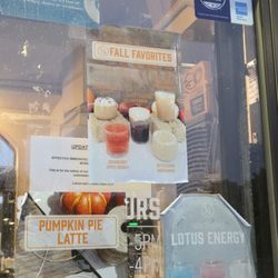 Cutters Point Coffee - I have been dreaming about their Kettlecorn Macchiato since I had it on Monday!