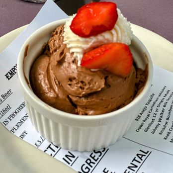 Maxine's On Shine - Chocolate mousse - New American Near Me - Orlando, Florida Maxine's On Shine - Chocolate mousse - New American Near Me - Orlando, Florida
