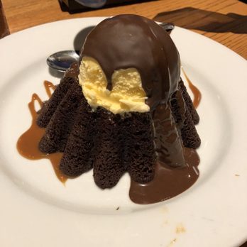 Chili's - Molten Chocolate Cake - Tex-Mex Near Me - Glendora, California
