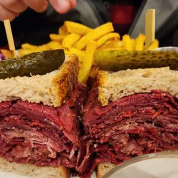 Schwartz's Deli