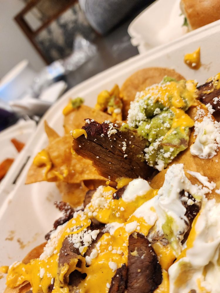 Gunbarrel Tavern & Eatery