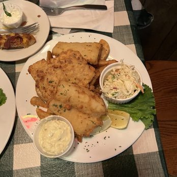 7 Seas Restaurant and Pub - Fish and Chips - Seafood Near Me - Milford, Connecticut