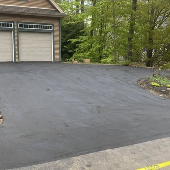 Big Fish Asphalt And Sealcoating - Driveway After - Landscape Architects or Designers Near Me Big Fish Asphalt And Sealcoating - Driveway After - Landscape Architects or Designers Near Me