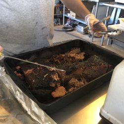 Bear Creek BBQ - Slicing the Q