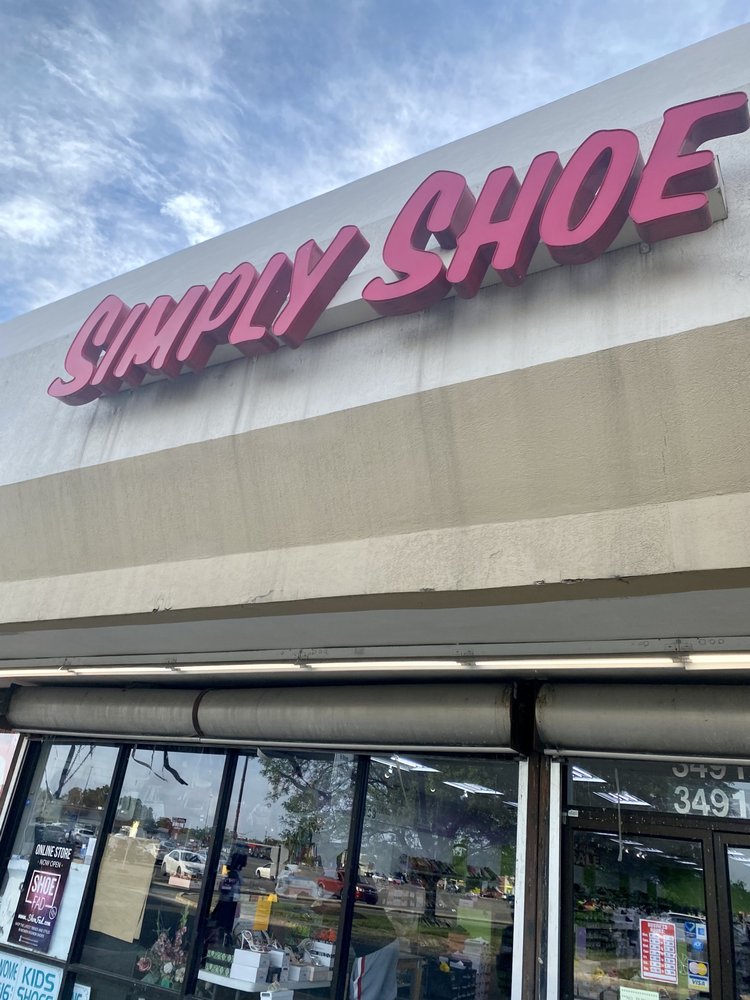 simply shoe near me