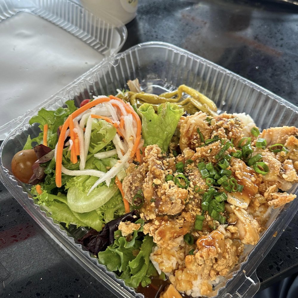 Mochiko Hawaiian - Soy Garlic Chicken Plate - Hawaiian Near Me - Newton, Massachusetts Mochiko Hawaiian - Soy Garlic Chicken Plate - Hawaiian Near Me - Newton, Massachusetts