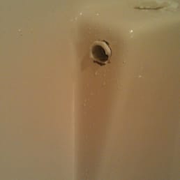 No handle in the shower... why not? No handle in the shower... why not?