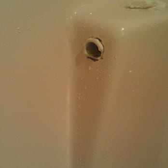 Quality Inn & Suites Cvg Airport - No handle in the shower... why not? - Hotels Near Me - Erlanger, Kentucky Quality Inn & Suites Cvg Airport - No handle in the shower... why not? - Hotels Near Me - Erlanger, Kentucky
