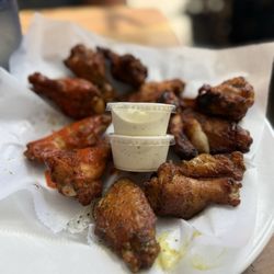 Woodstock's Pizza Santa Cruz - Man Cave Wings