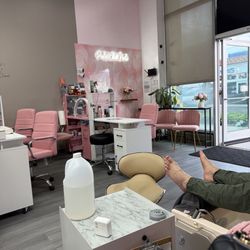 Pink & White Nail & Spa