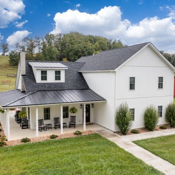 Wright Choice Construction - Wright Choice Construction. Where Quality Matters. Custom Home Builder - General Contractors Near Me - Bedford, Virginia