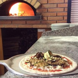 Pizzeria La Taverna - Pizzeria con forno a Legna. Pizze anche senza glutine per CELIACI
