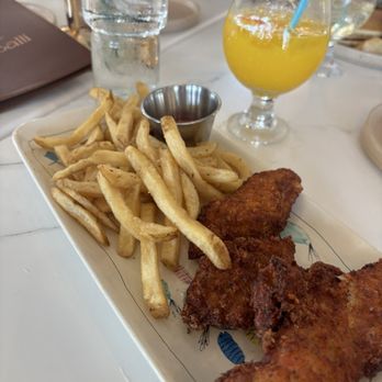Isla Balli - Kids chicken strips - New American Near Me - South Padre Island, Texas