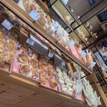 Tous Les Jours - Bakeries Near Me - Houston, Texas