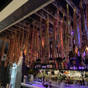 CVI.CHE 105 - Beautiful bar area. Absolutely lovely - Seafood Near Me - Miami Beach, Florida CVI.CHE 105 - Beautiful bar area. Absolutely lovely - Seafood Near Me - Miami Beach, Florida