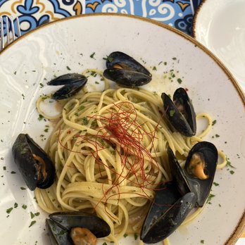REbasilico - This was the Linguine with garlic, oil, chilli pepper and mussel cream and it was so creamy and so delicious!! - Italian Near Me - Rome, RM REbasilico - This was the Linguine with garlic, oil, chilli pepper and mussel cream and it was so creamy and so delicious!! - Italian Near Me - Rome, RM
