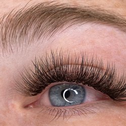 Lushlashesbandera