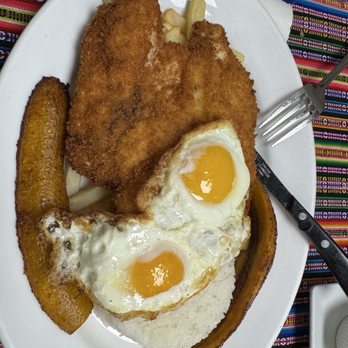 Qosqo Inka Peruvian Restaurant - Milanesa de Pollo - Peruvian Near Me - White Plains, New York Qosqo Inka Peruvian Restaurant - Milanesa de Pollo - Peruvian Near Me - White Plains, New York