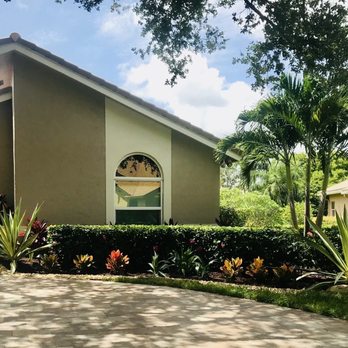 Pristine Landscapes - Front right - Landscaping Near Me - Parkland, Florida
