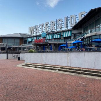 Waterside District - Fun times! - Sports Bars Near Me - Norfolk, Virginia