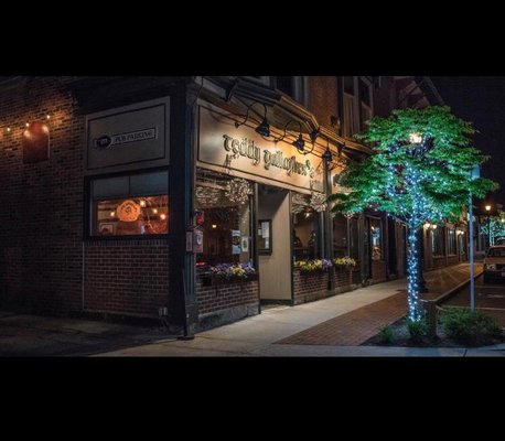 Teddy Gallagher's Irish Pub by null