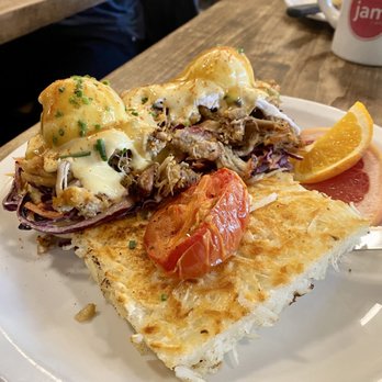 Jam Cafe on Beatty - Garlic Butter Chicken Benny - Breakfast & Brunch Near Me - Vancouver, British Columbia Jam Cafe on Beatty - Garlic Butter Chicken Benny - Breakfast & Brunch Near Me - Vancouver, British Columbia