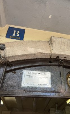 La Cova Fumada by null