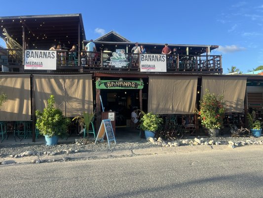 Bananas Beach Bar and Guesthouse by null