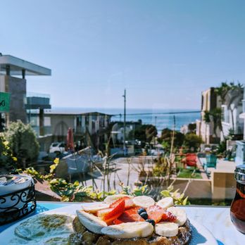 manhattan beach restaurants breakfast