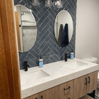 Handy Mania - Bathroom remodeling - Painters Near Me - Glenview, Illinois Handy Mania - Bathroom remodeling - Painters Near Me - Glenview, Illinois