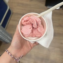 Strawberry Icecream